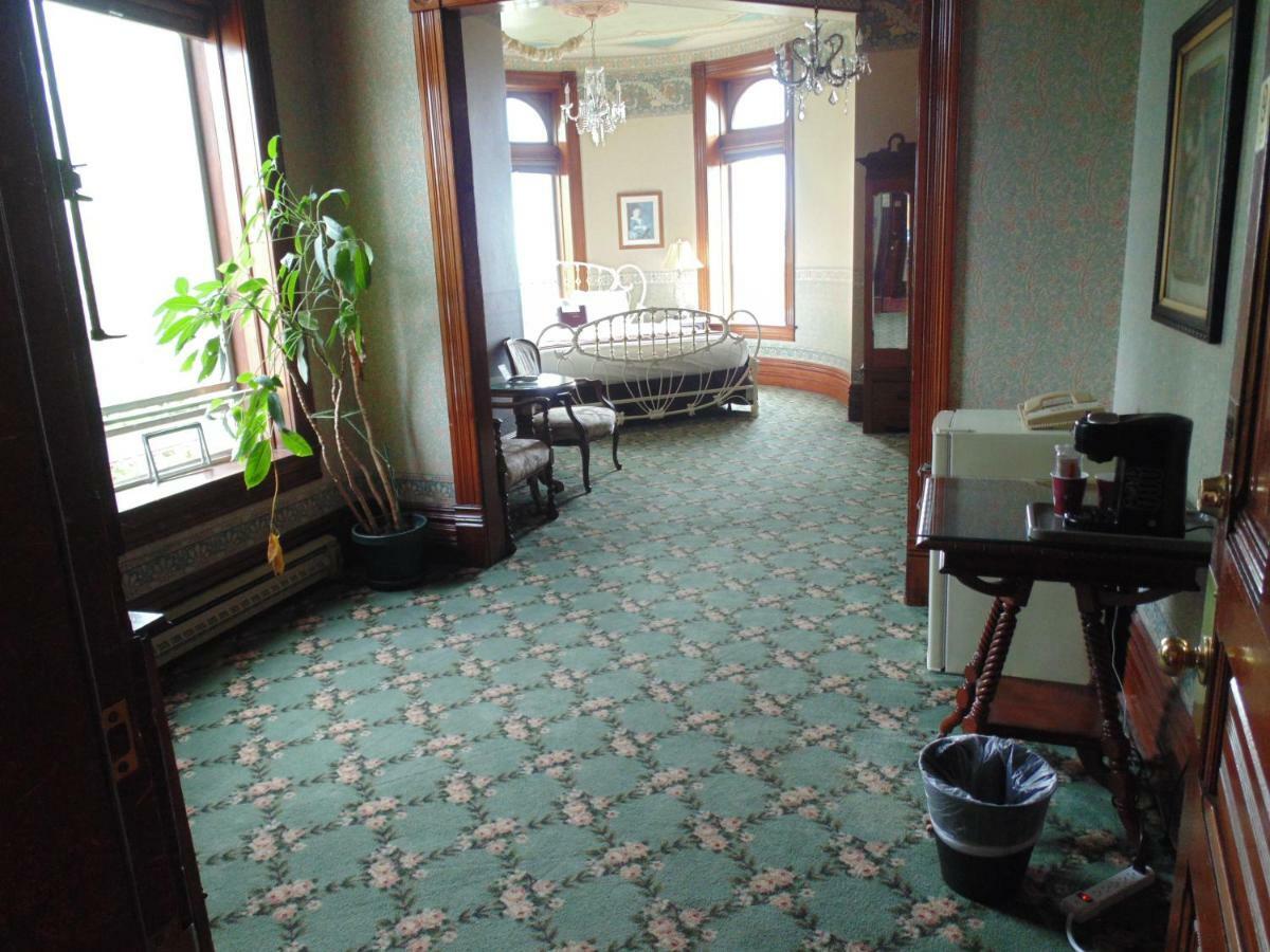 Manresa Castle Hotel Port Townsend Kültér fotó